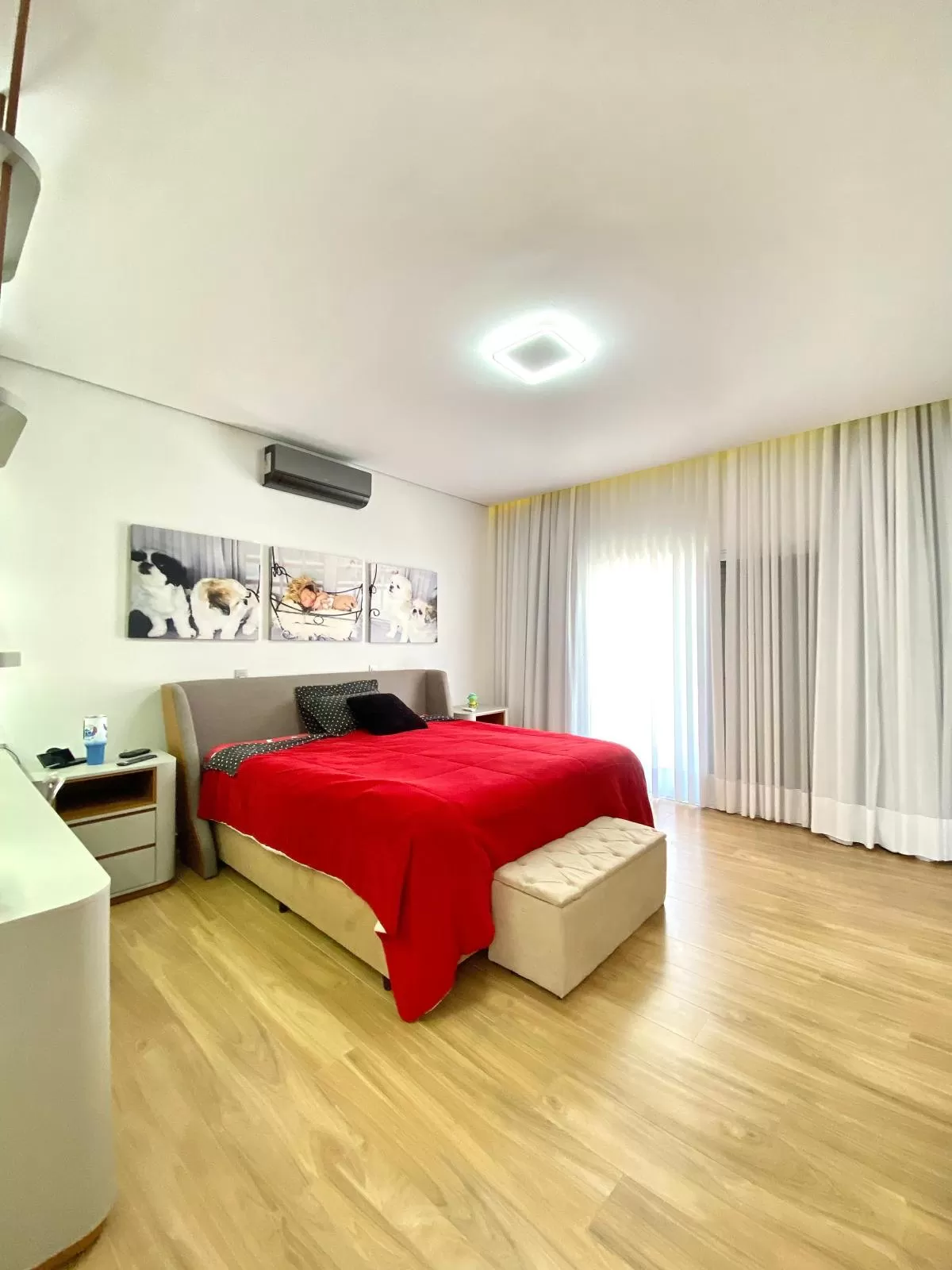 Sobrado à Venda com 3 suítes e piscina, 390m² em Sorocaba/SP no Condomínio Ibiti Royal Park