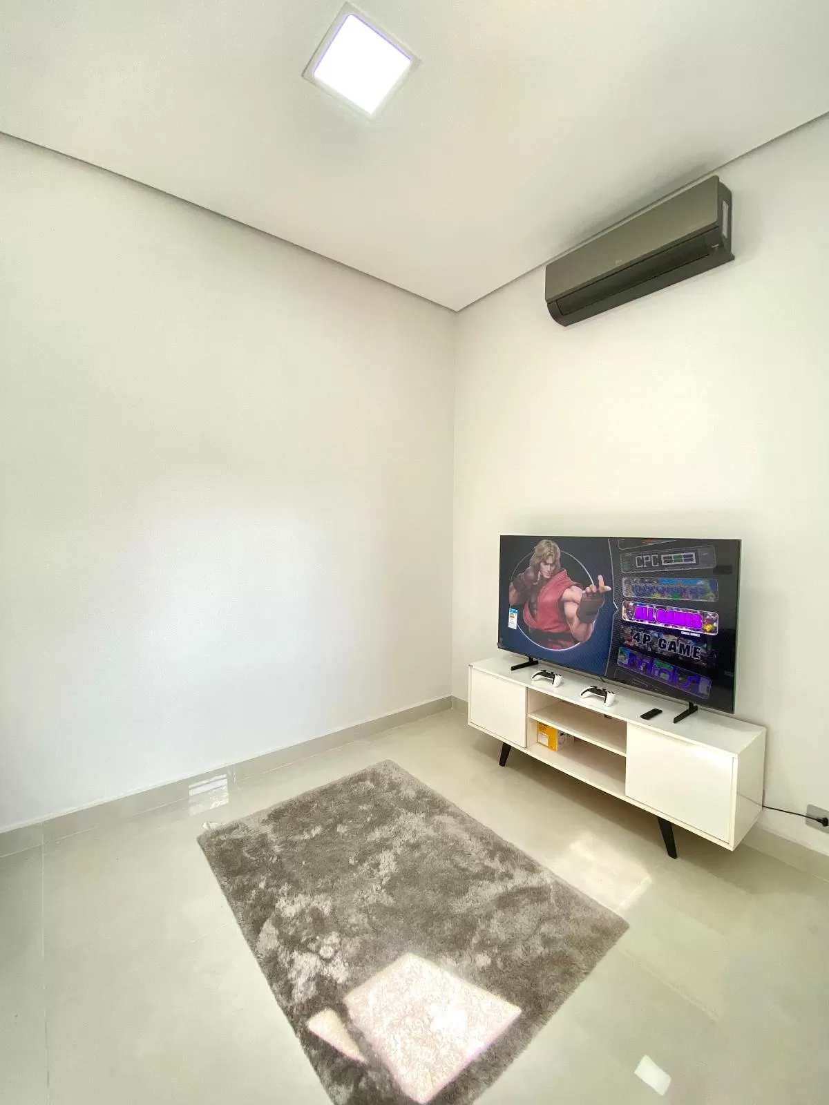 Sobrado à Venda com 3 suítes e piscina, 390m² em Sorocaba/SP no Condomínio Ibiti Royal Park