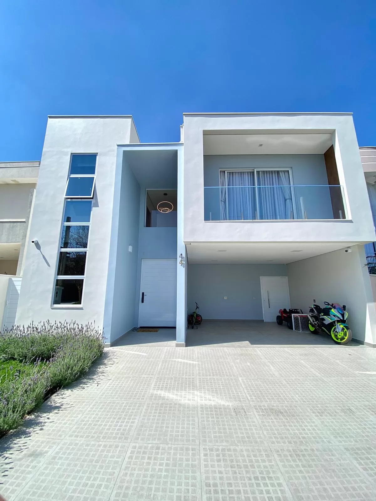 Sobrado à Venda com 3 suítes e piscina, 390m² em Sorocaba/SP no Condomínio Ibiti Royal Park