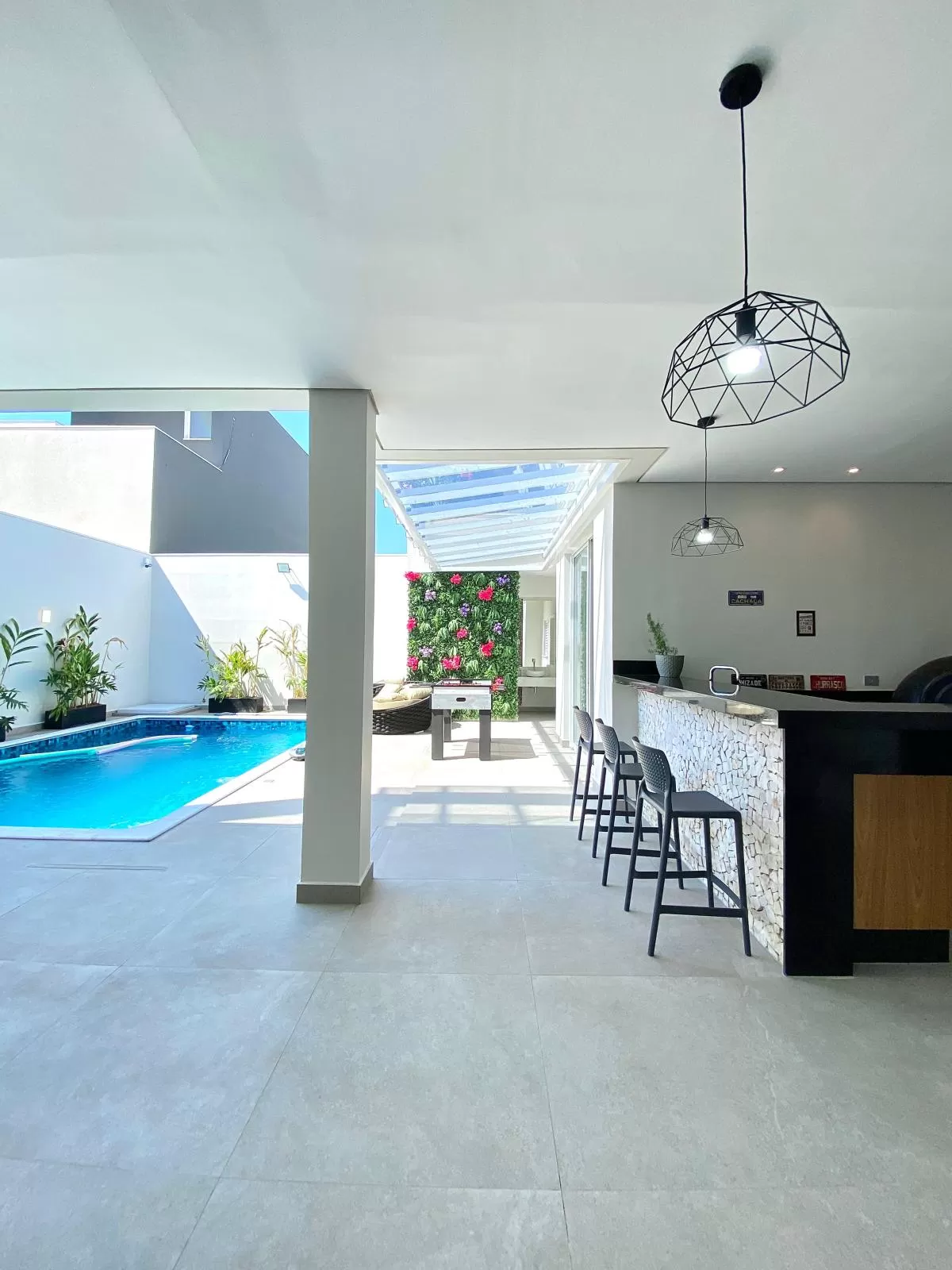 Sobrado à Venda com 3 suítes e piscina, 390m² em Sorocaba/SP no Condomínio Ibiti Royal Park