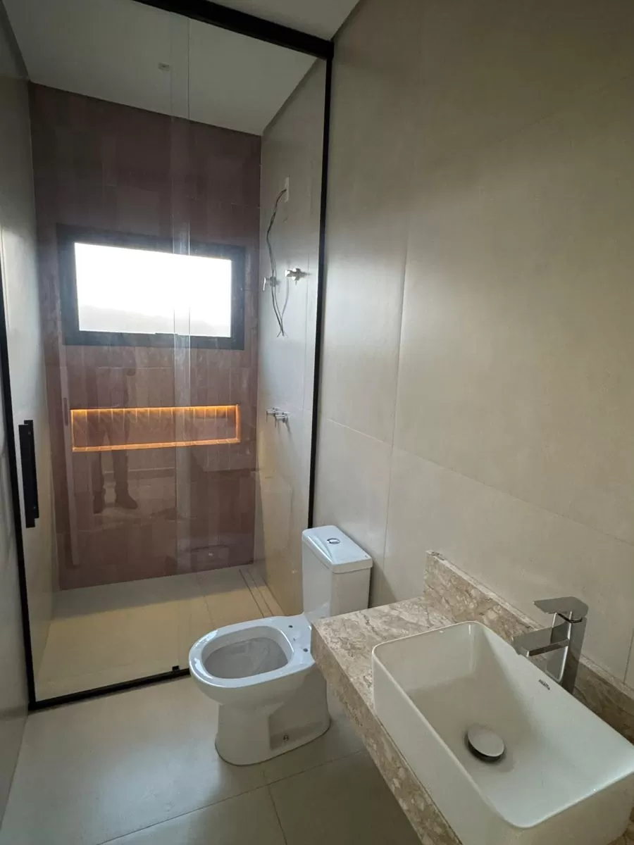 Linda Casa à Venda no Condomínio Villagio Wanel em Sorocaba/SP