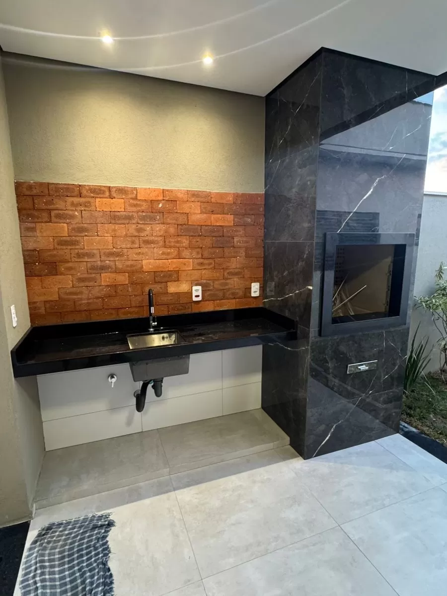 Linda Casa à Venda no Condomínio Villagio Wanel em Sorocaba/SP