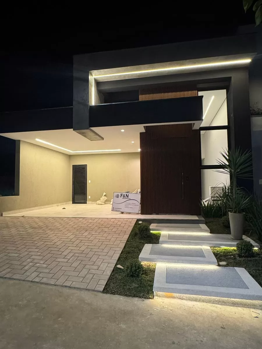 Linda Casa à Venda no Condomínio Villagio Wanel em Sorocaba/SP