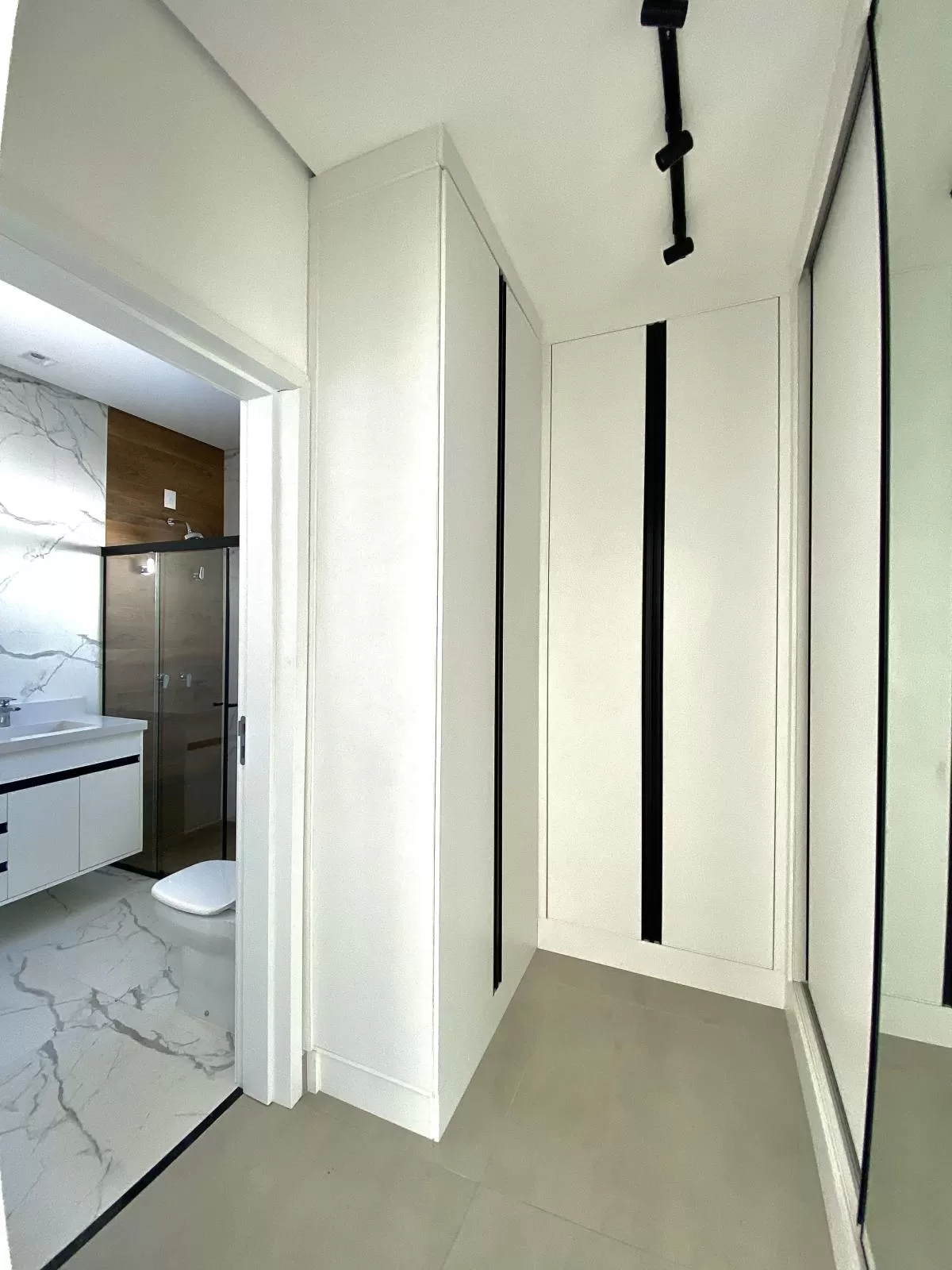 Casa Térrea à Venda no Condomínio Chácara Ondina em Sorocaba/SP