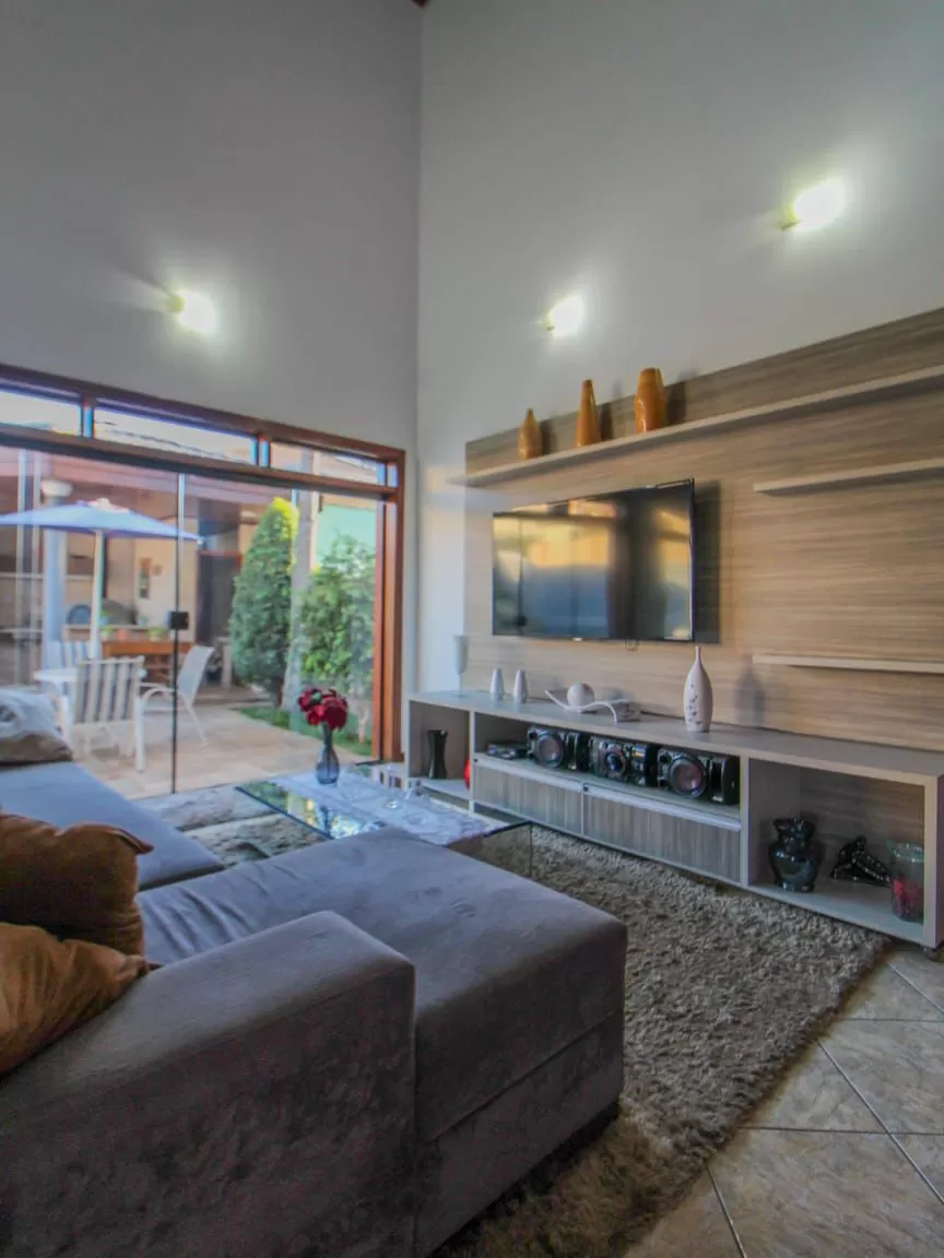 Sobrado à Venda com 3 suítes e piscina, 255m² - Condomínio Ibiti do Paço em Sorocaba/SP