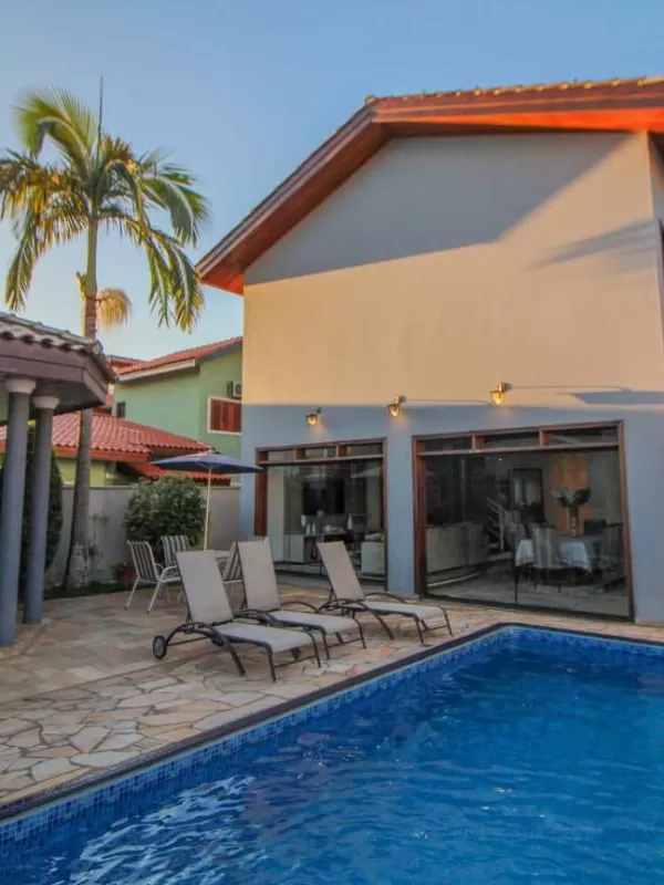 Sobrado à Venda com 3 suítes e piscina, 255m² - Condomínio Ibiti do Paço em Sorocaba/SP