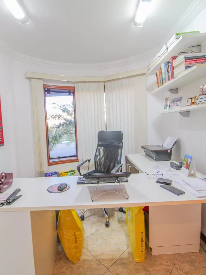 Sobrado à Venda com 3 suítes e piscina, 255m² - Condomínio Ibiti do Paço em Sorocaba/SP