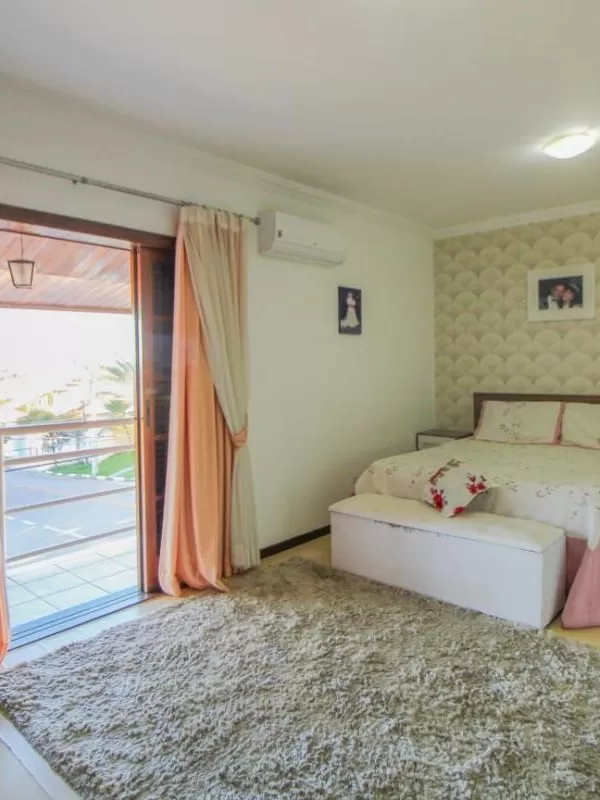 Sobrado à Venda com 3 suítes e piscina, 255m² - Condomínio Ibiti do Paço em Sorocaba/SP