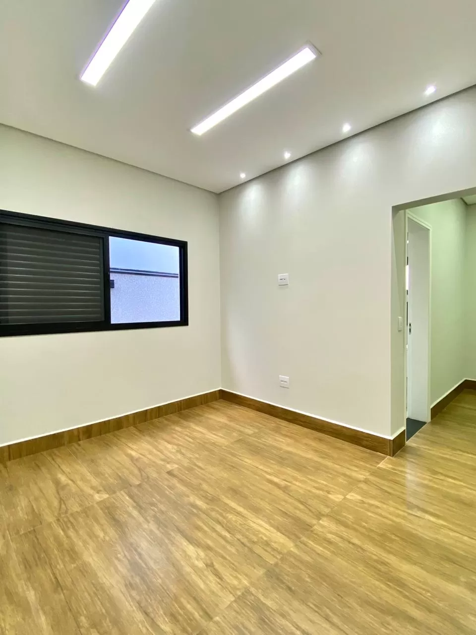 Casa Térrea à Venda com 3 suítes, 186m² - Condomínio Campos do Conde em Sorocaba/SP