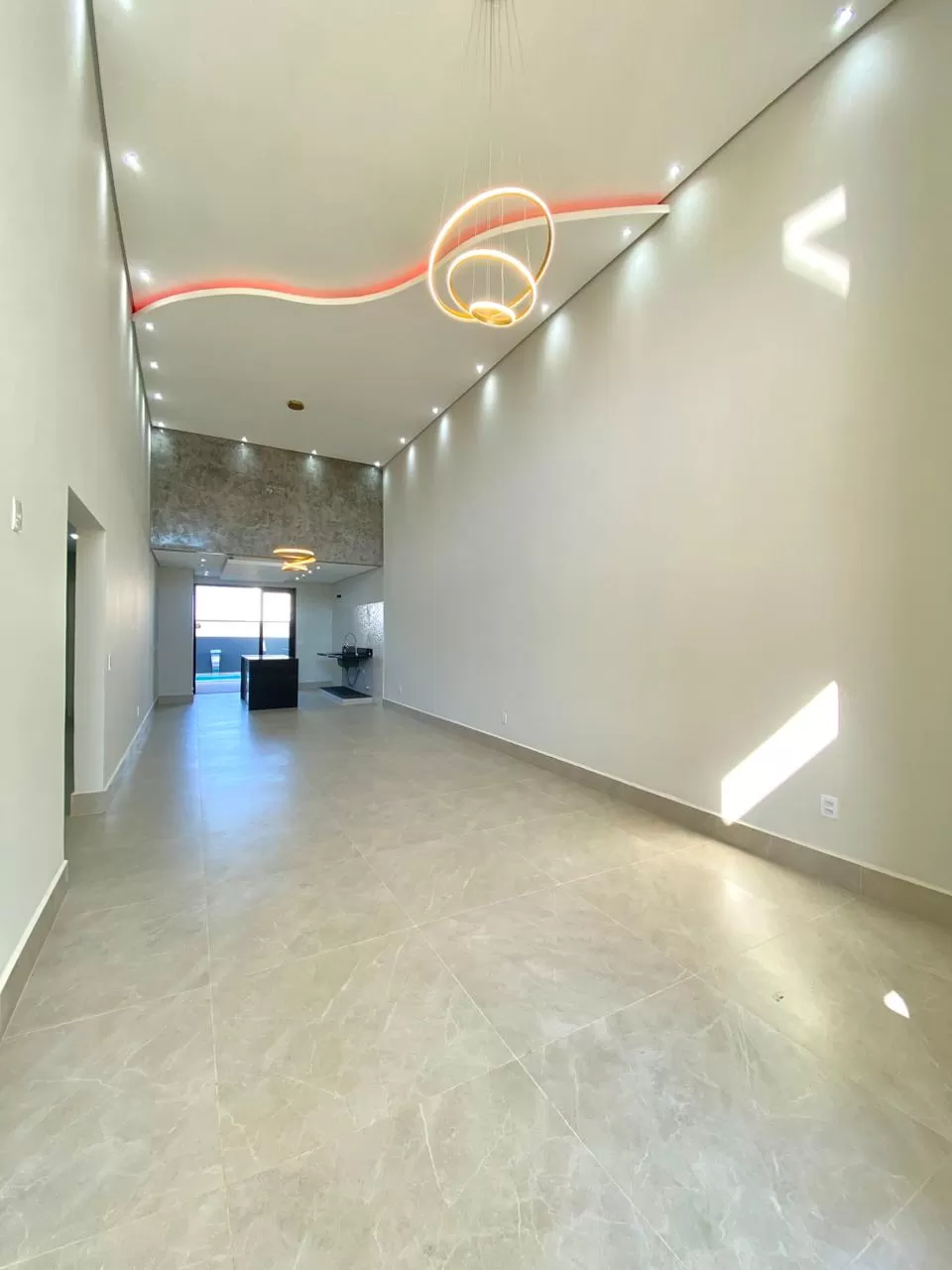 Casa Térrea à Venda com 3 suítes, 186m² - Condomínio Campos do Conde em Sorocaba/SP