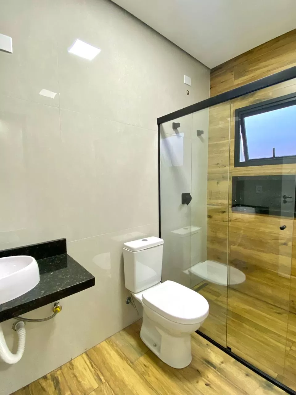 Casa Térrea à Venda com 3 suítes, 186m² - Condomínio Campos do Conde em Sorocaba/SP