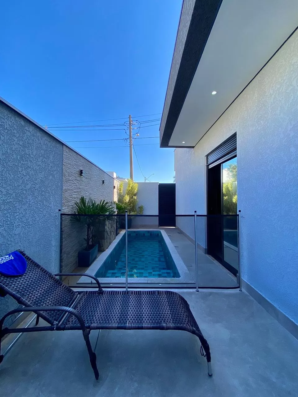 Sobrado de Esquina à Venda com 3 suítes, 233m² - Condomínio Campos do Conde em Sorocaba/SP