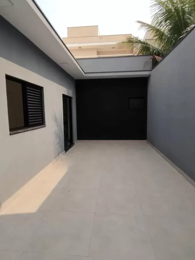 Casa à Venda com 3 quartos sendo 1 suíte master, 130m² - Condomínio Villagio Milano em Sorocaba/SP