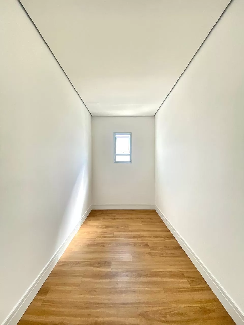 Sobrado à Venda com 4 suítes e piscina, 358m² em Votorantim - Condomínio Alphaville Nova Esplanada em Votorantim/SP