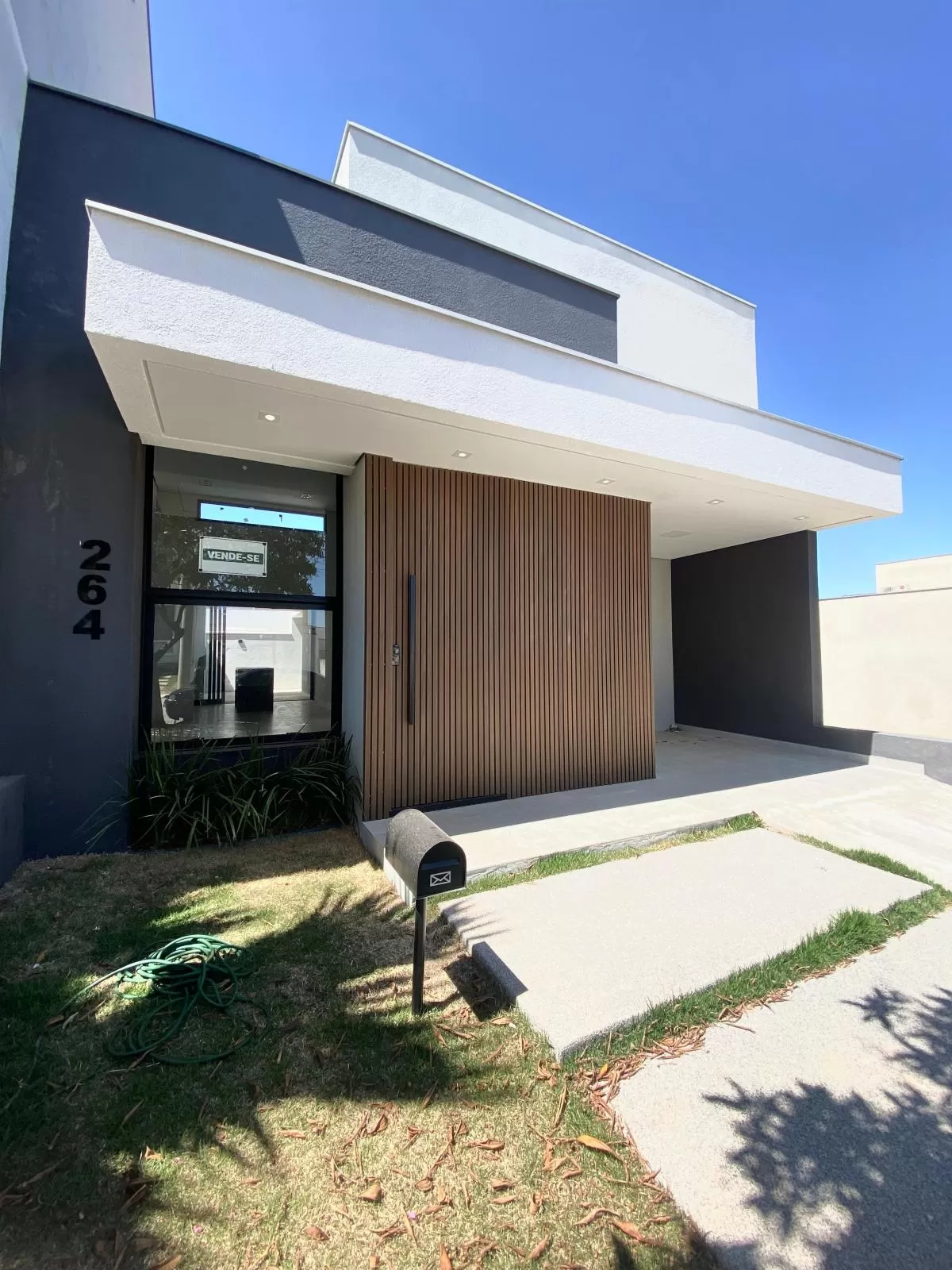 Casa Térrea à Venda com 3 dorm. sendo 1 suíte, 115m² em Sorocaba/SP no Condomínio Terras de São Francisco