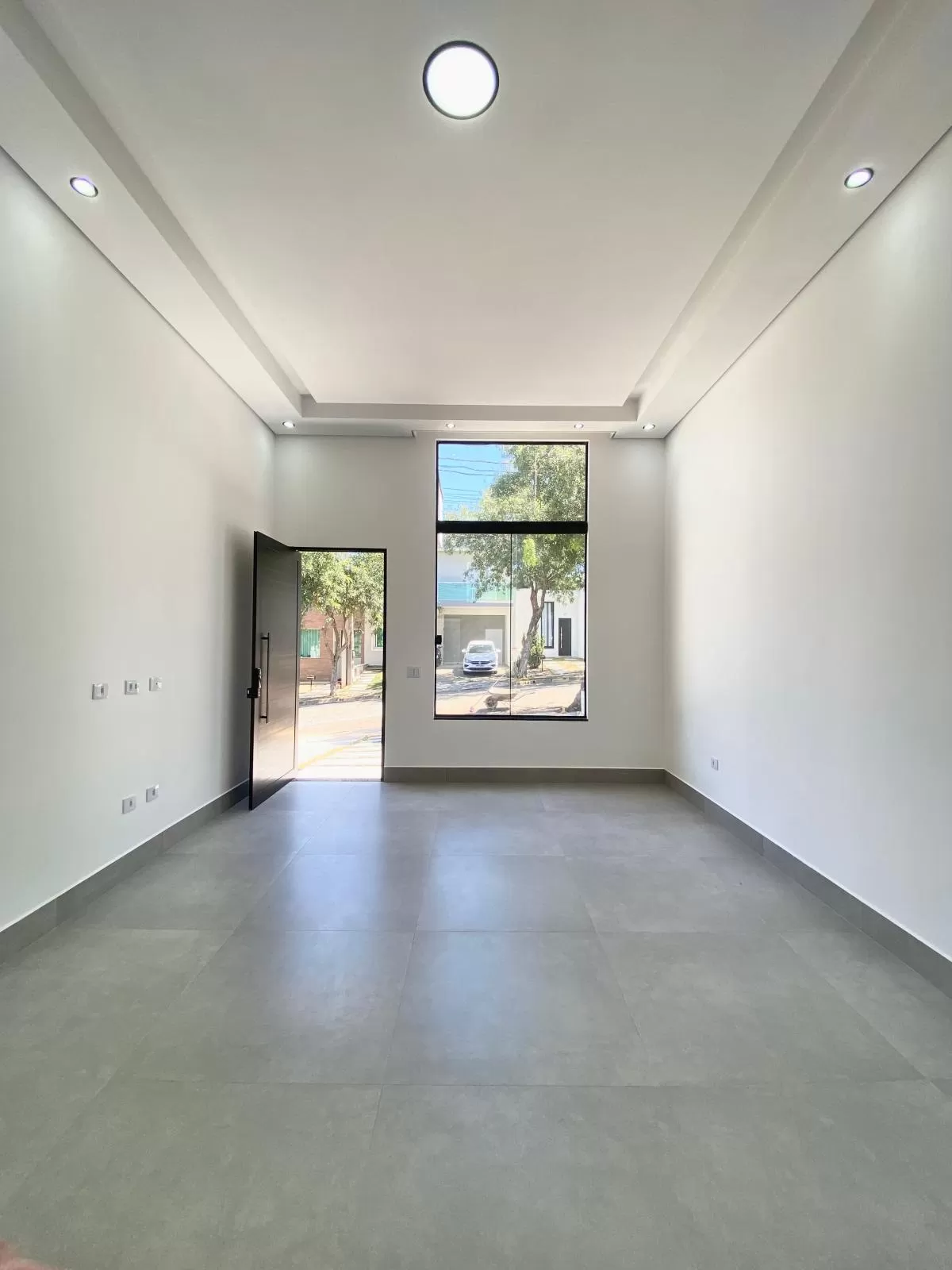 Casa Térrea à Venda com 3 dorm. sendo 1 suíte e móveis planejados. 105m² em Sorocaba/SP no Condomínio Terras de São Francisco