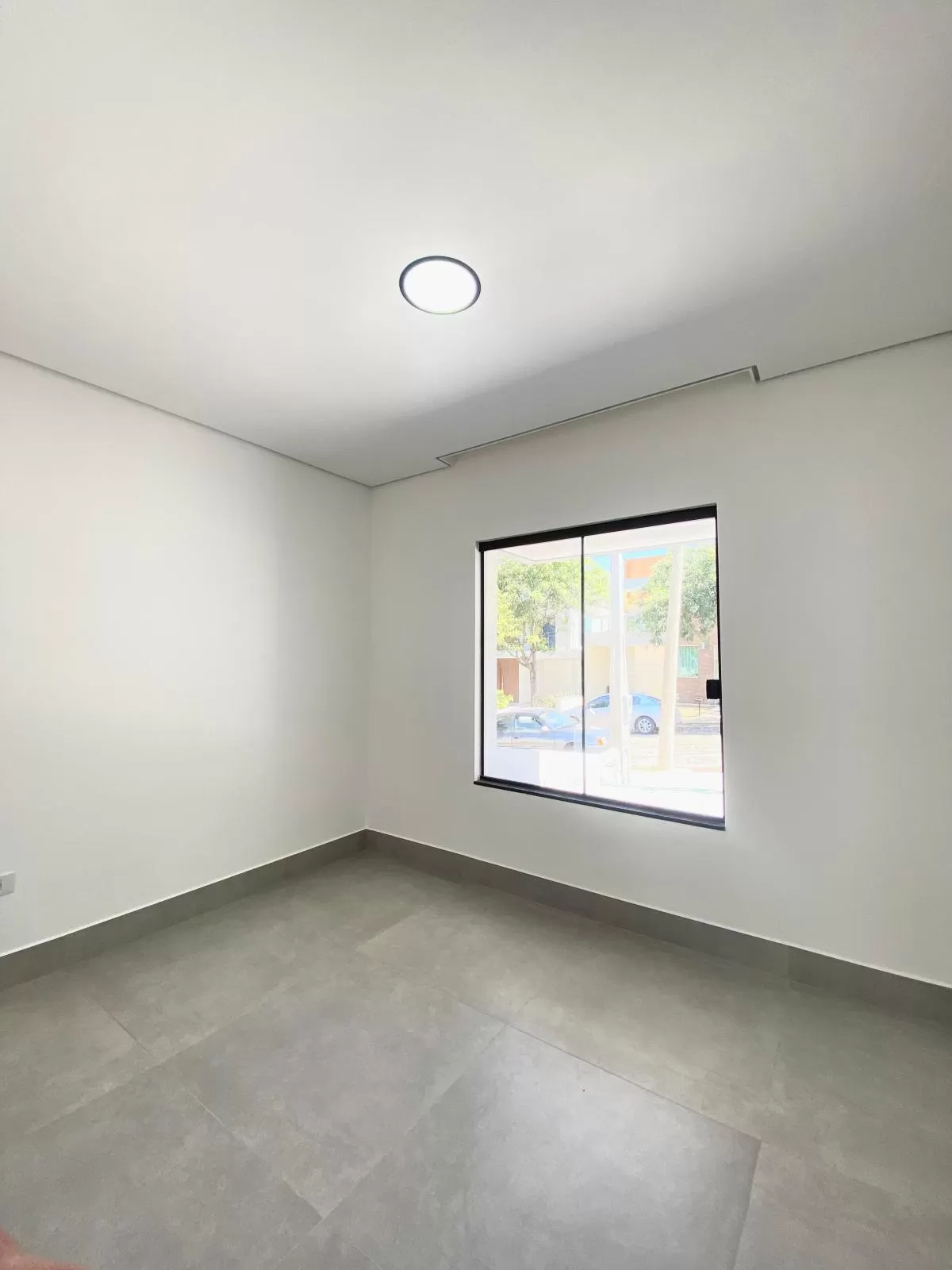 Casa Térrea à Venda com 3 dorm. sendo 1 suíte e móveis planejados. 105m² em Sorocaba/SP no Condomínio Terras de São Francisco