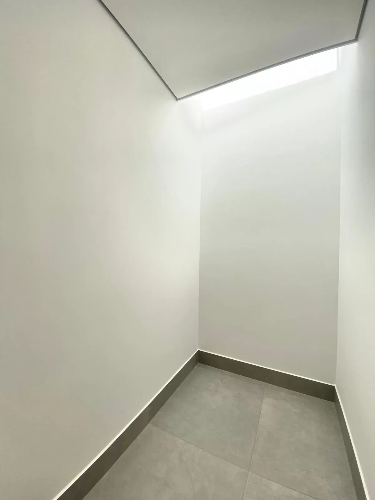 Casa Térrea à Venda com 3 dorm. sendo 1 suíte e móveis planejados. 105m² em Sorocaba/SP no Condomínio Terras de São Francisco