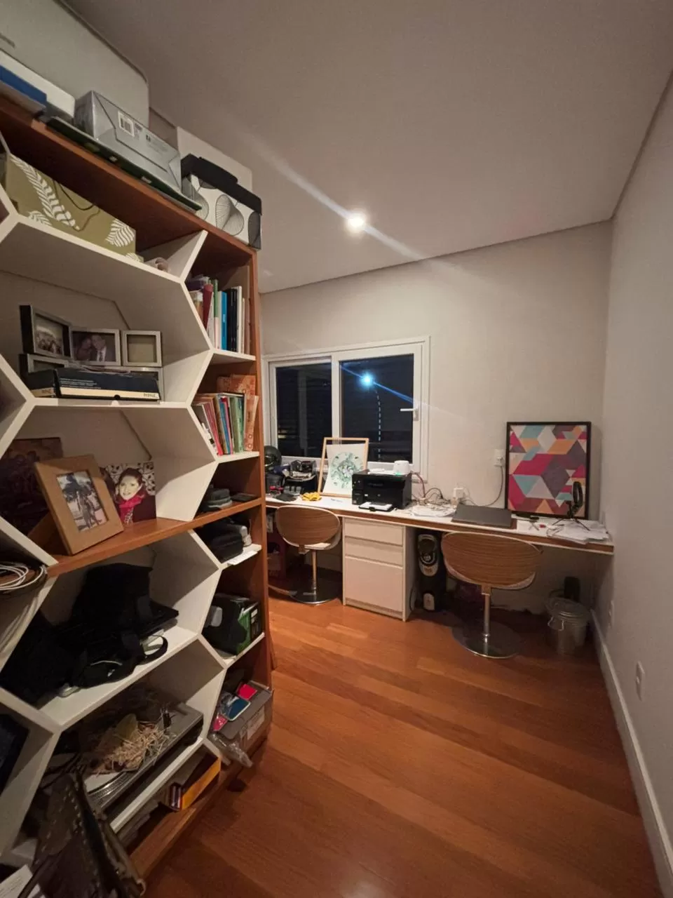 Sobrado para Locação com 3 suítes e piscina em Votorantim/SP no Condomínio Alphaville Nova Esplanada