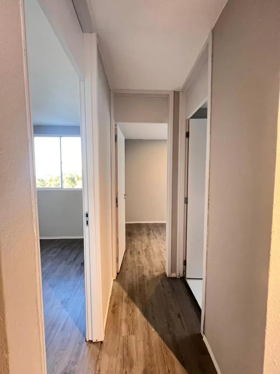 Apartamento à Venda com 2 quartos e acabamento moderno, 47m² em Votorantim/SP no Condomínio Residencial Conquista