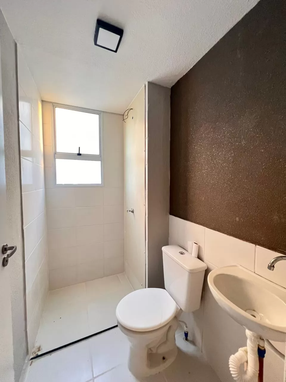 Apartamento à Venda com 2 quartos e acabamento moderno, 47m² em Votorantim/SP no Condomínio Residencial Conquista