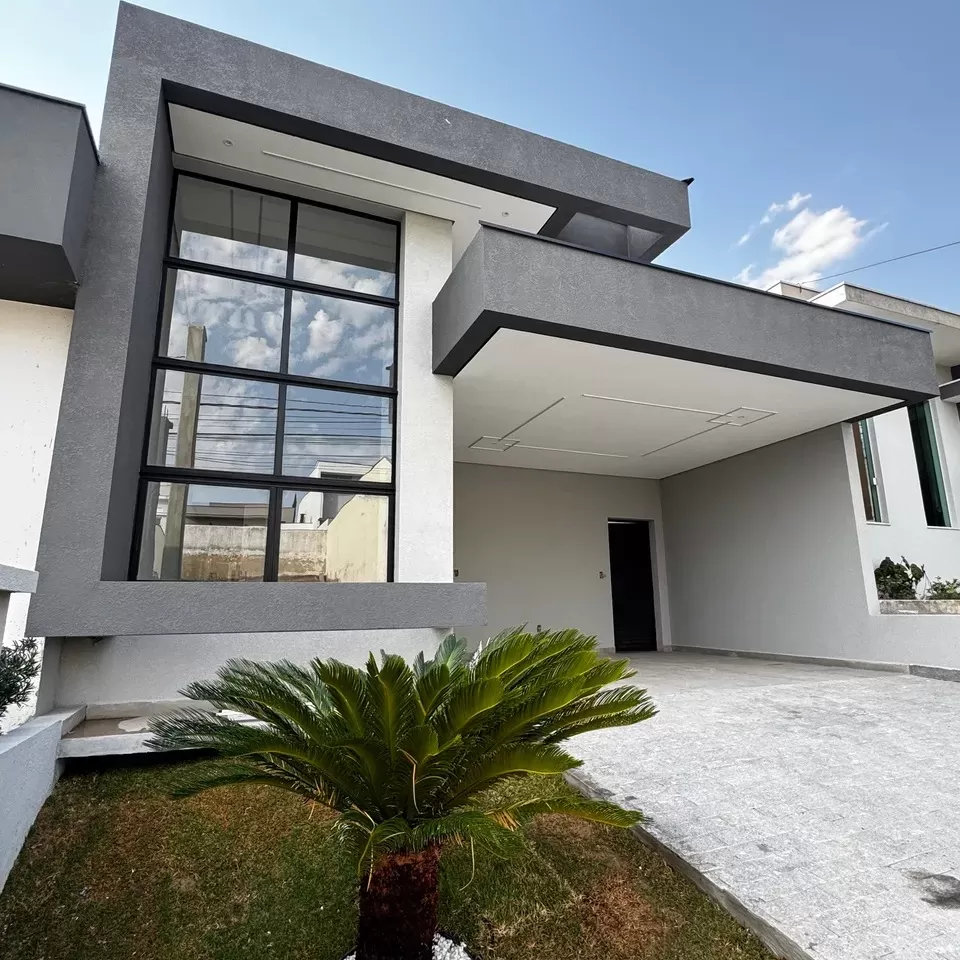 Casa Térrea à Venda com 3 quartos sendo 1 suíte, churrasqueira e piscina privativa, 133m² em Sorocaba/SP no Condomínio Villagio Milano